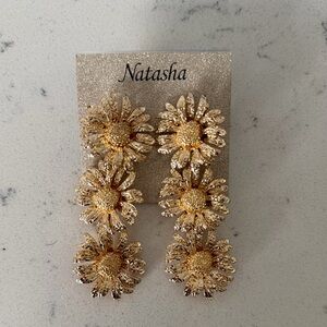 Natasha Couture Gold Daisy Drop Earrings